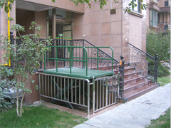 <b>剪叉式垂直無障礙升降機(jī)</b>