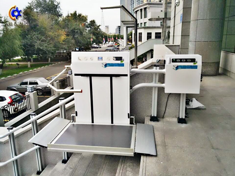 山東斜掛升降機 山東斜掛升降機